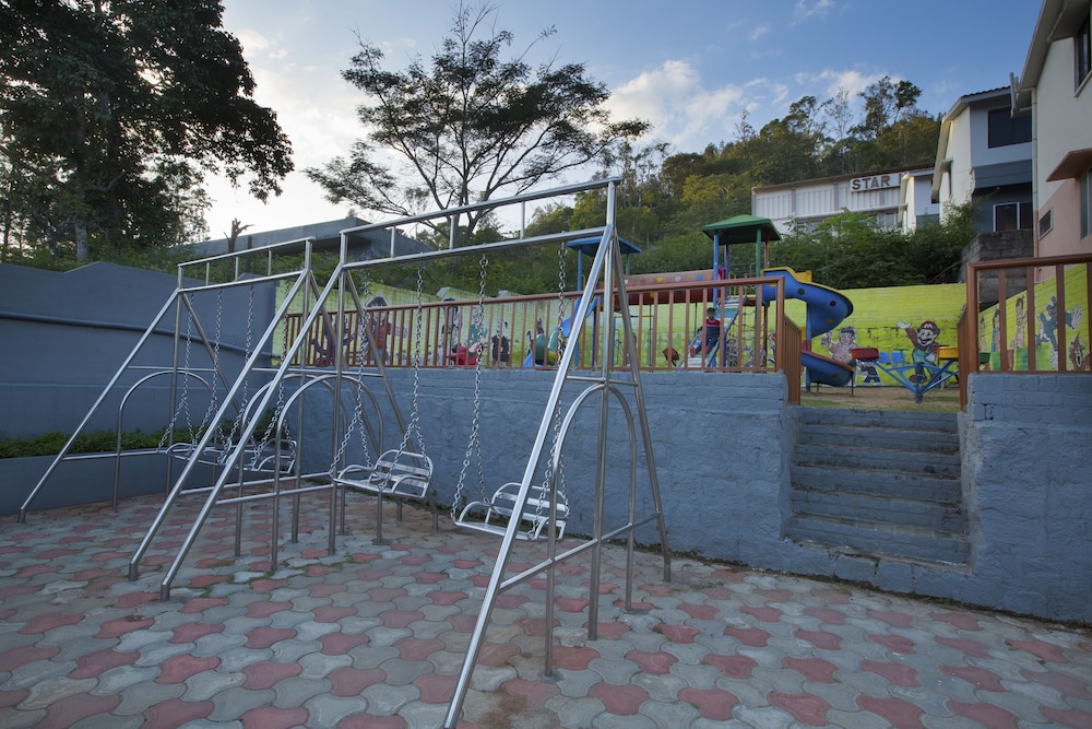 TGI STAR Holidays Yercaud 39/48