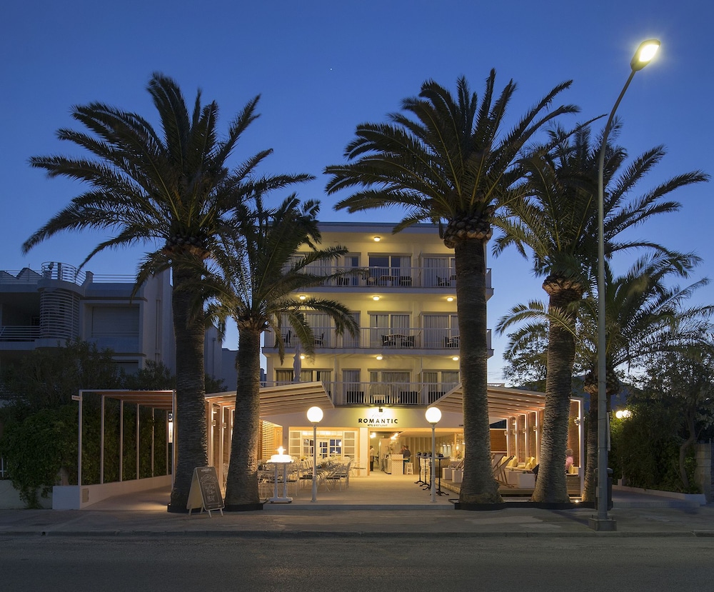 Hotel Romantic - Adults Only 1/47
