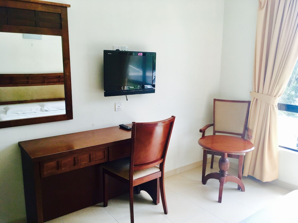 Sutera Hotel 34/43