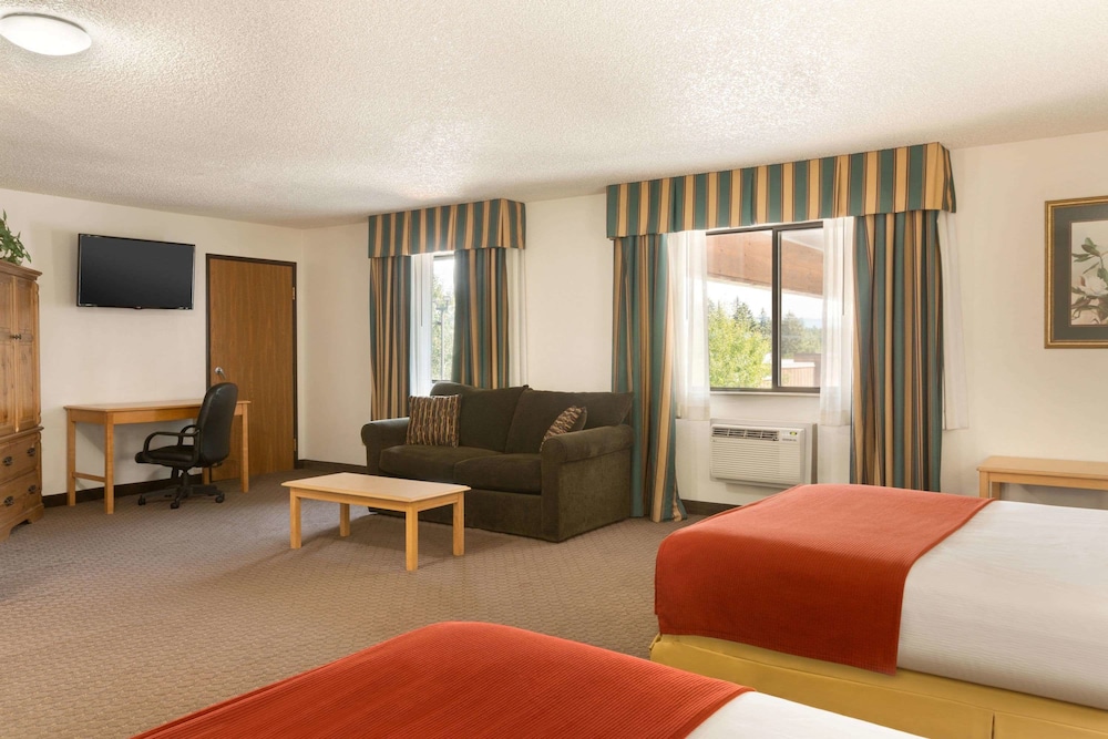 Baymont By Wyndham Whitefish 24/48