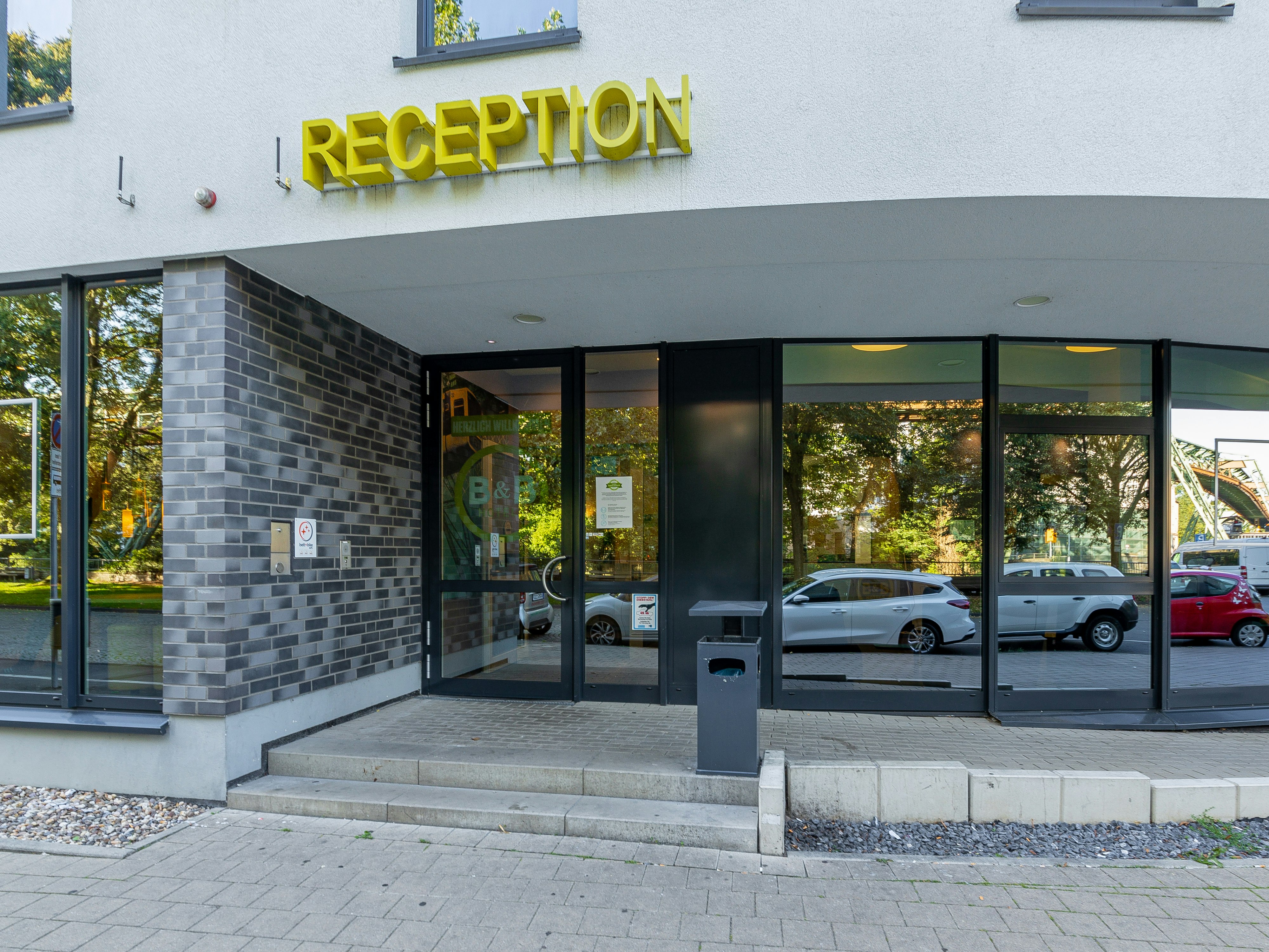 B&B Hotel Wuppertal 1/30