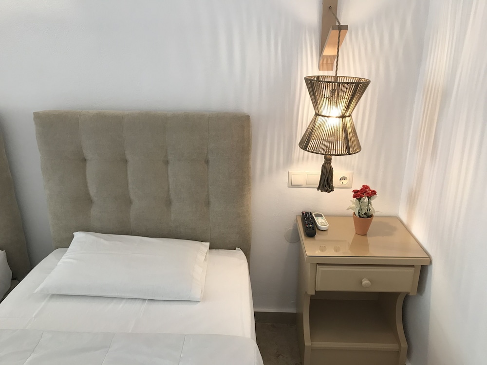 VASSILIKI ROOMS photo3