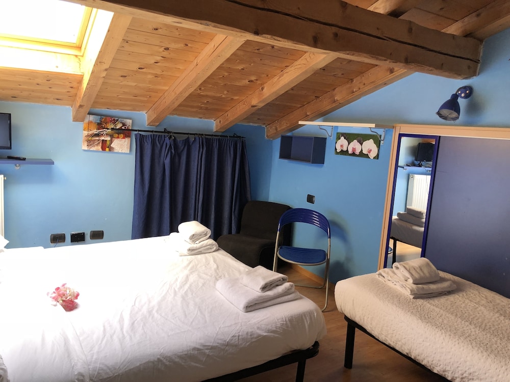 CENTRO VACANZE CANARINO 40/74