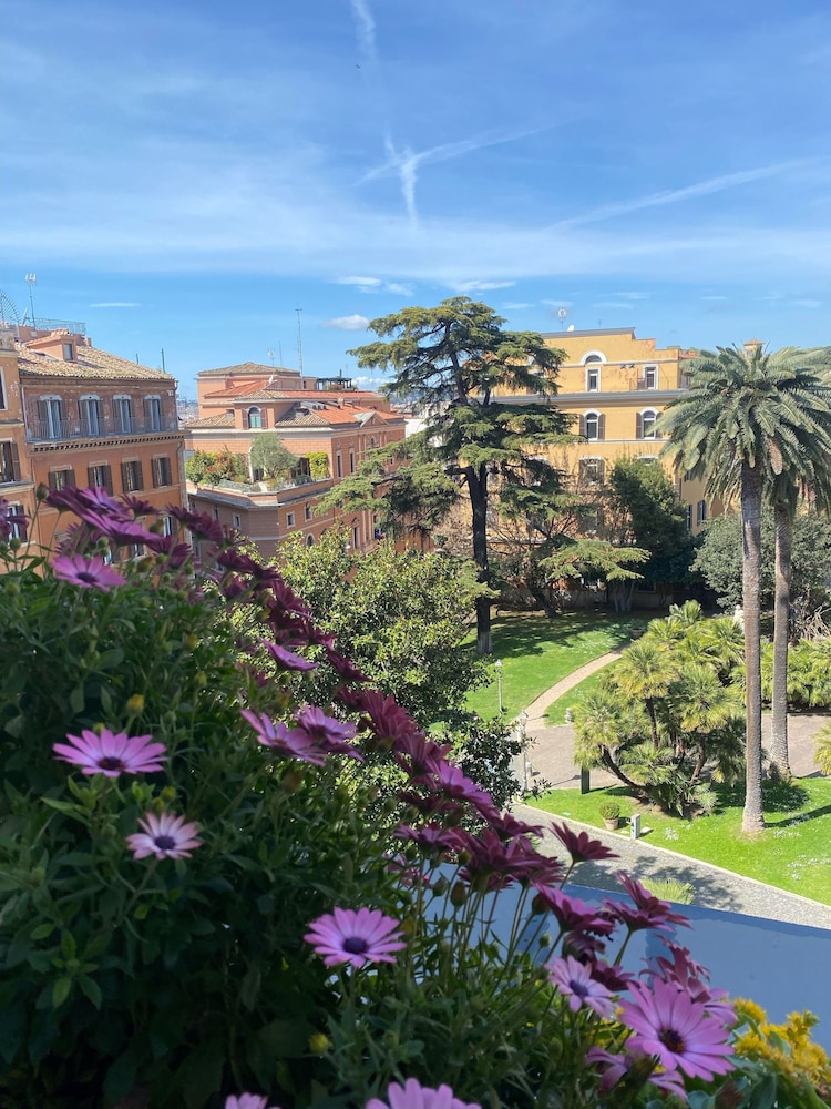 Terrazza Marco Antonio Luxury Suite Rome 64/72