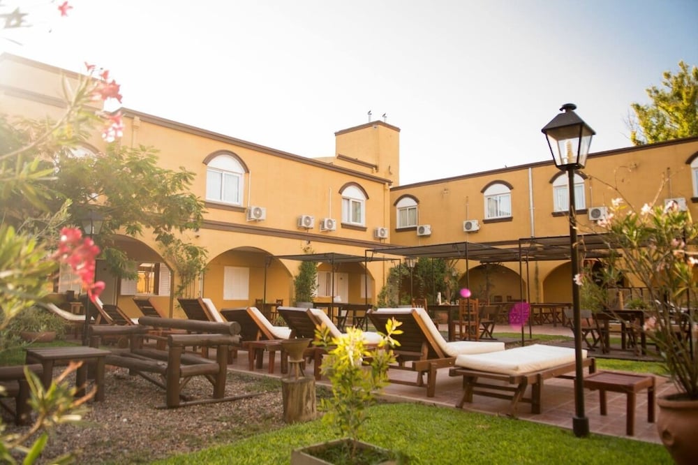 Hotel San Carlos 6/40