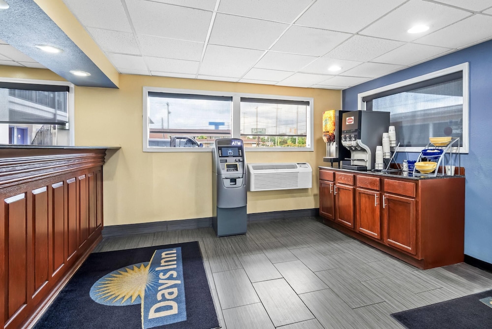 Days Inn By Wyndham Jacksonville Nc 6/68