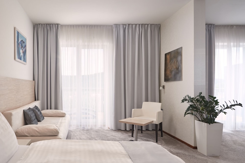 Maximus Resort 32/49
