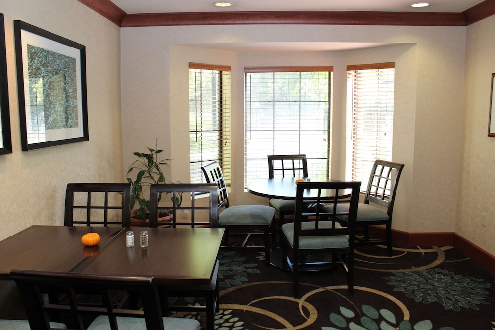 Sonesta ES Suites Portland Vancouver 41st Street 29/39