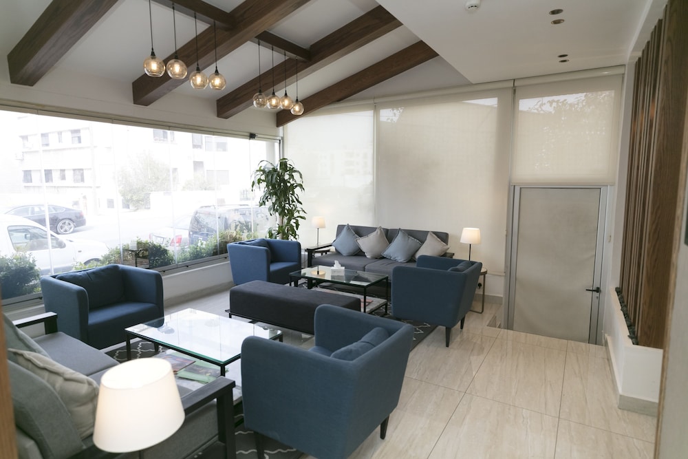 THE CONROY BOUTIQUE HOTEL 18/38