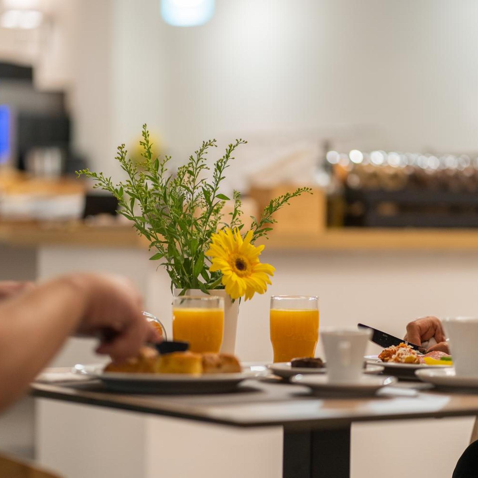 Pure Hotel by Athens Prime Hotels 49/53