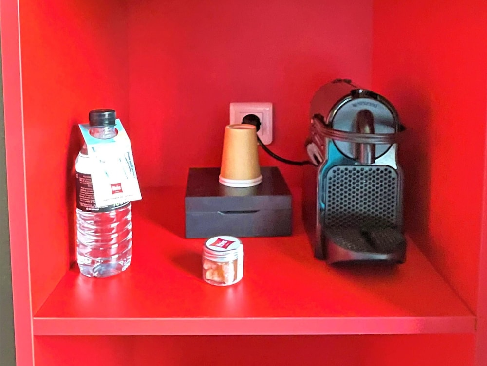 Ibis Madrid Fuenlabrada 37/68