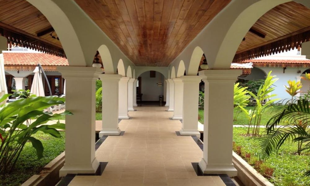 Vansana LuangPrabang Hotel 26/28