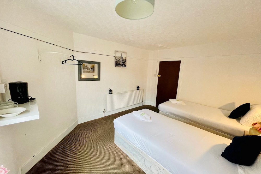 Room at OYO Harbour Hotel, SKEGNESS