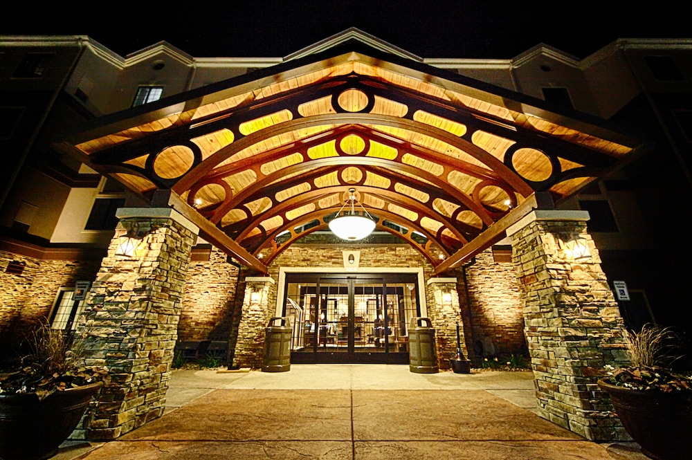 Staybridge Suites Minot 1/62