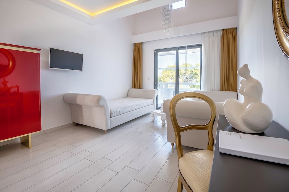 Diamond Deluxe Hotel Wellness Amp Spa Adults Only 56/76