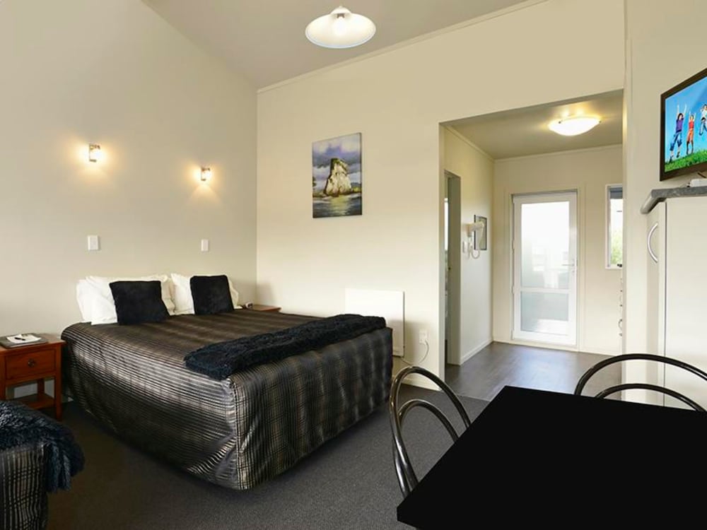 Aldan Lodge Motel 16/47