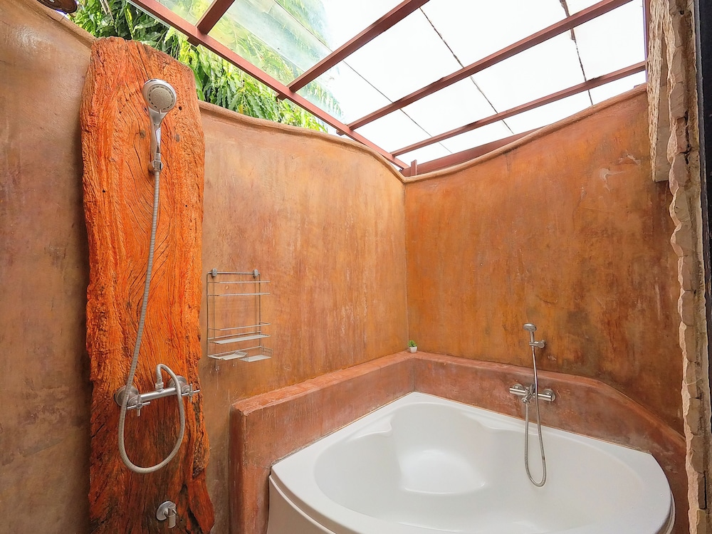 Tolani Riverside Chiang Mai Villa 57/60