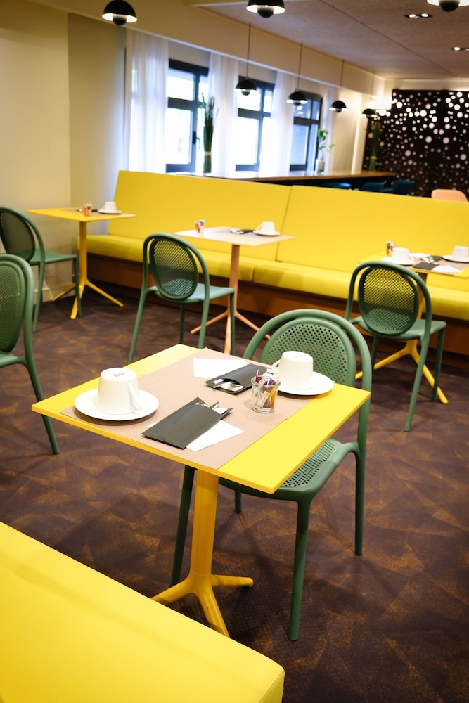 MERCURE PERPIGNAN CENTRE 57/68