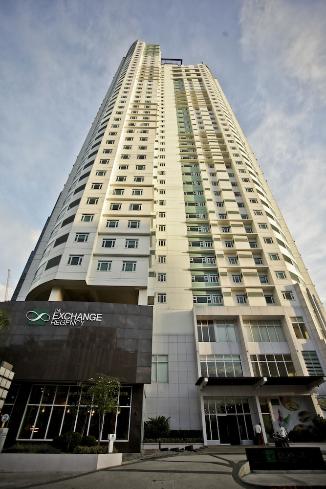 The Exchange Regency Residence Hotel 2/66