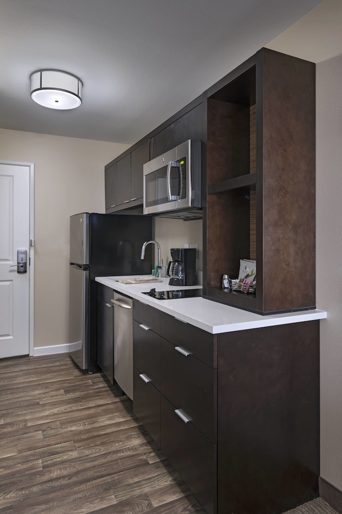 Towneplace Suites Tacoma Lakewood 31/32