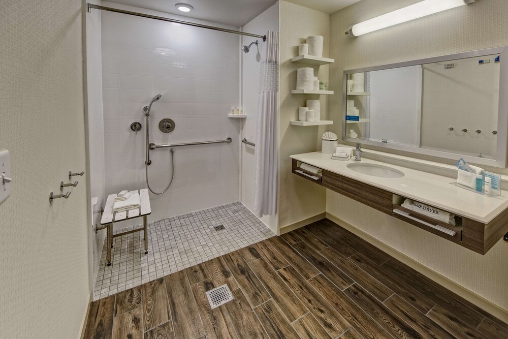 Hampton Inn And Suites Nashville Hendersonville 13/54