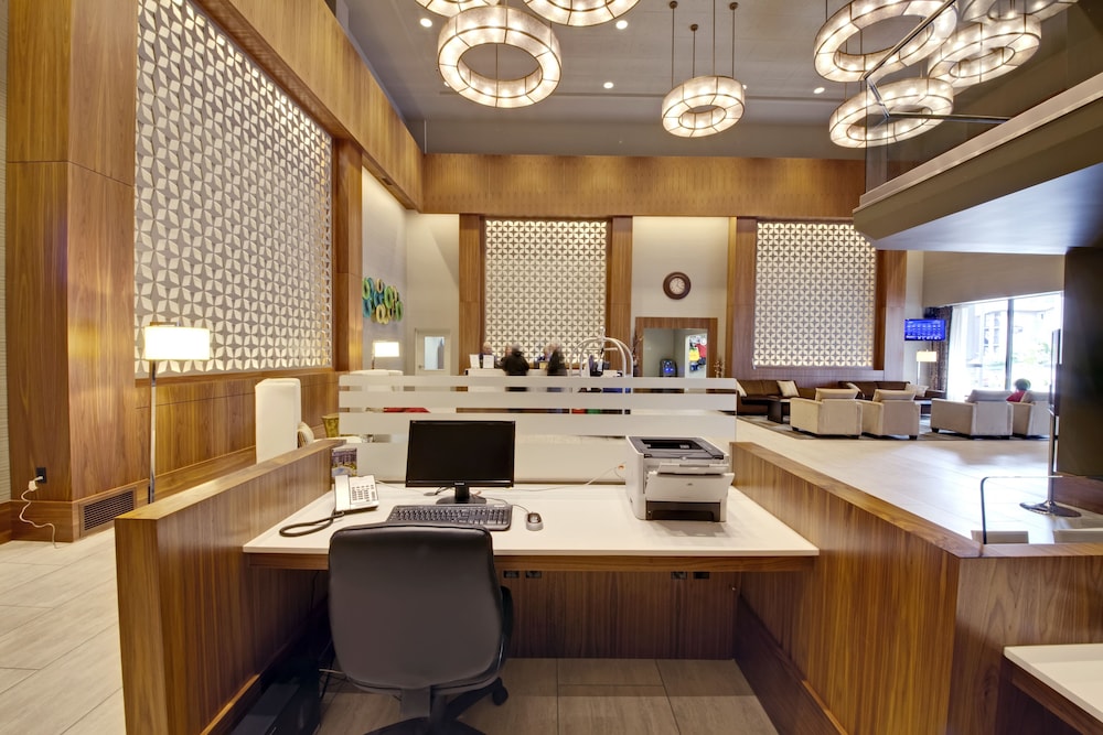 Coast Kamloops Hotel And Conference Centre 40/50