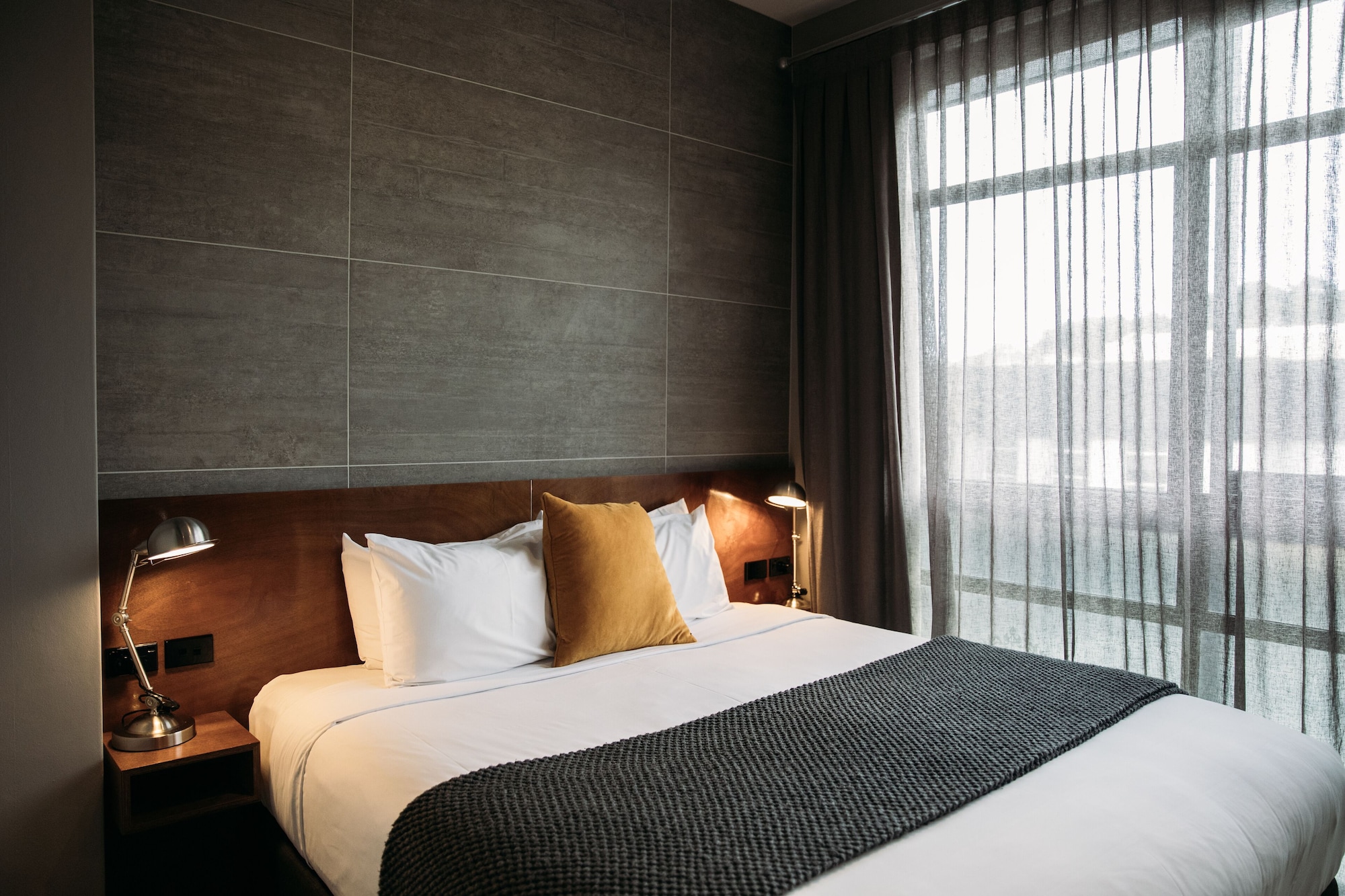 Spa, Suite, King Bed, North Wing