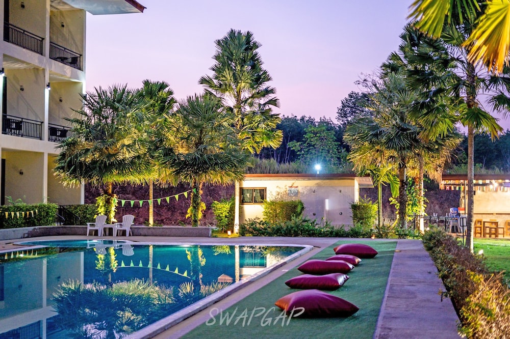 Takhun Mountain View Hotel 62/66