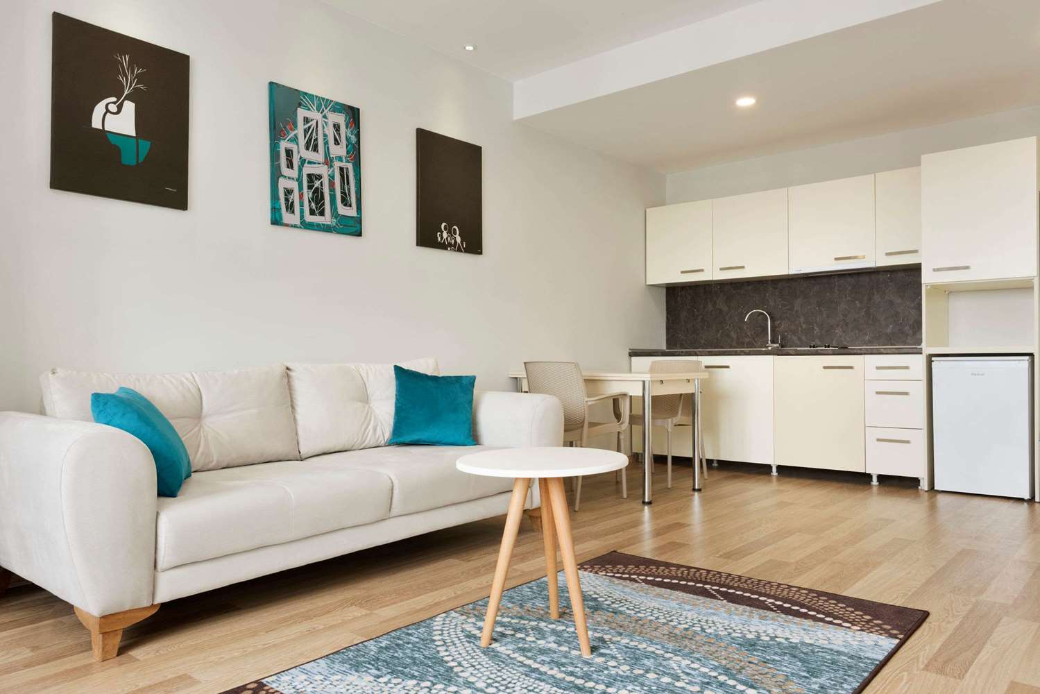 Hawthorn Suites By Wyndham Cerkezkoy 23/44