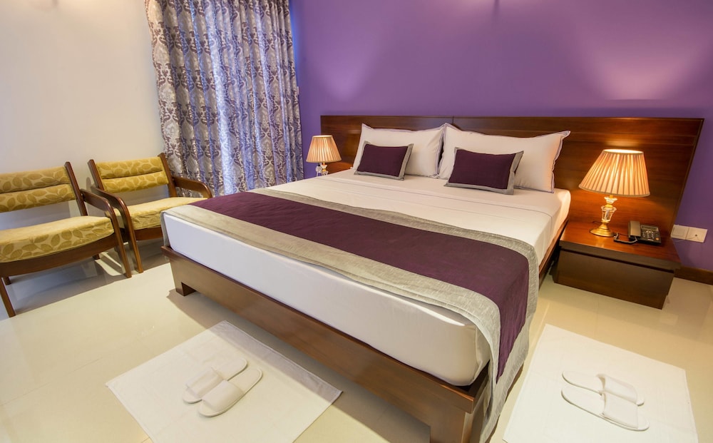 Ceyloni Inn 15/58