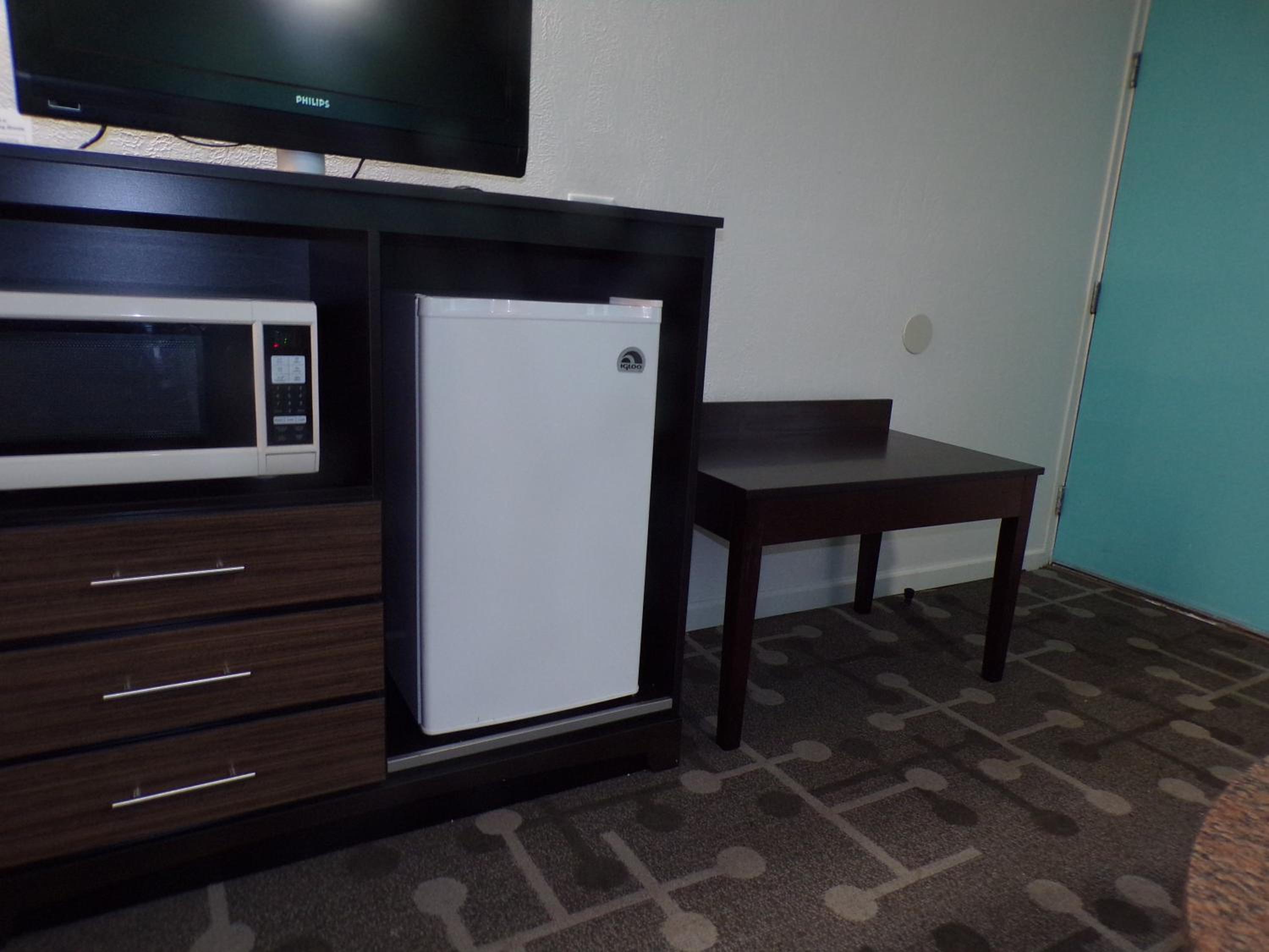 Howard Johnson by Wyndham Dover 37/50
