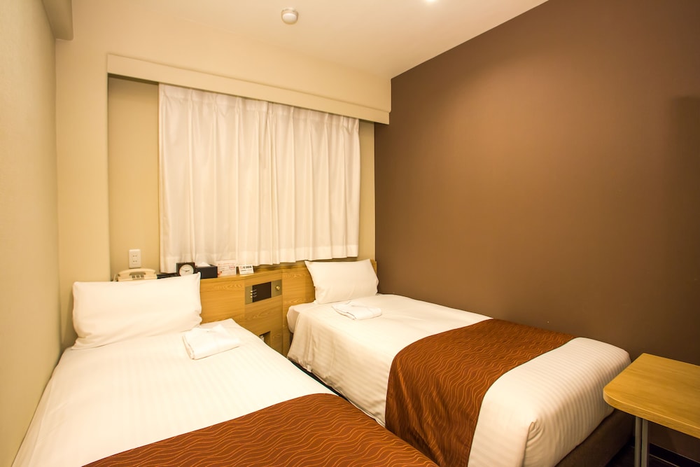 VIA INN SHIN-OSAKA WEST 12/42