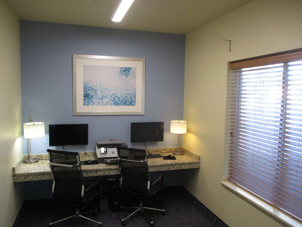 Best Western Coffeyville Central Business District Inn and Suites 54/59