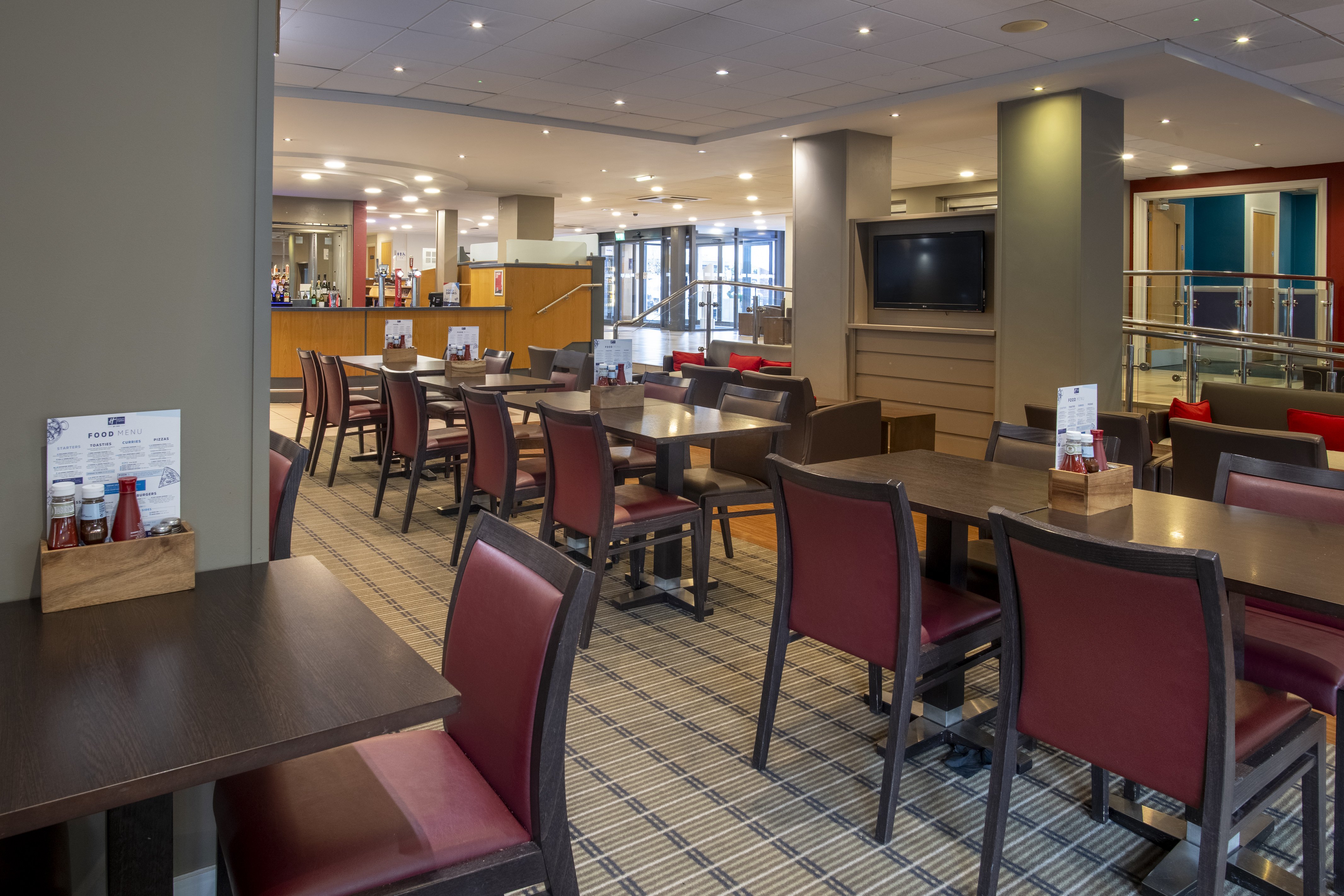 Holiday Inn Express Droitwich Spa 18/45