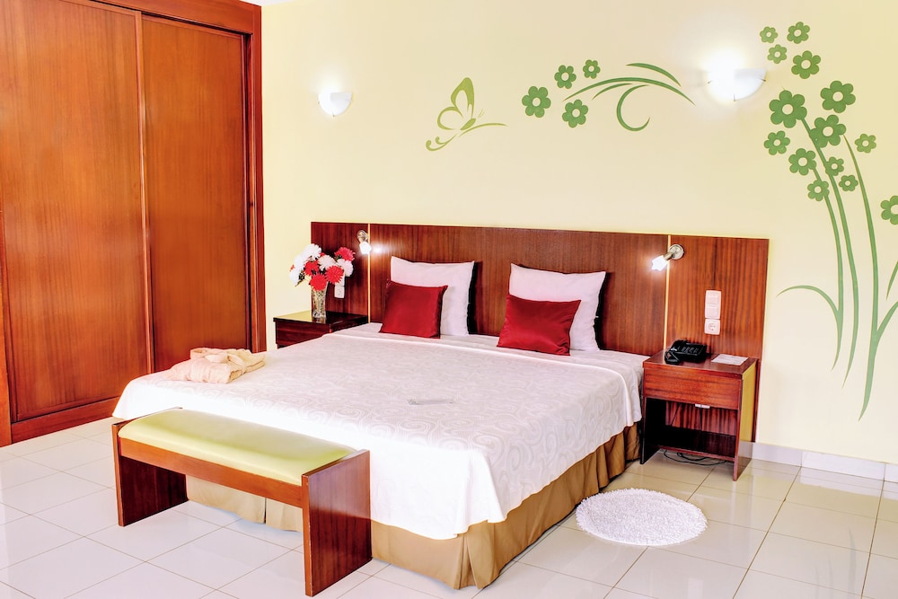 Hotel LIVVO Don Paco 23/63