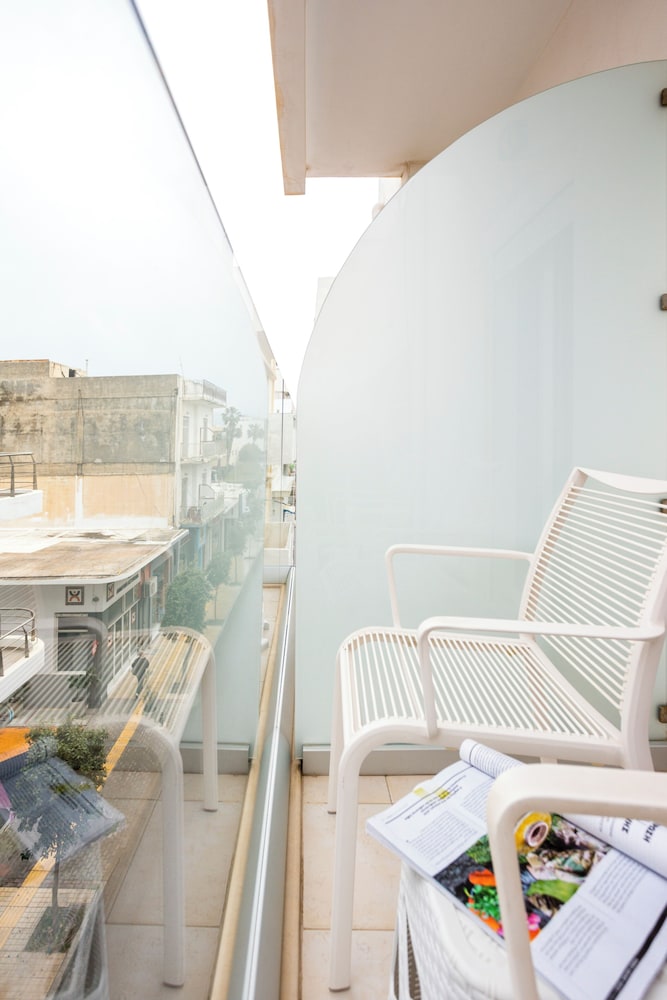 Coral Boutique Hotel 54/59