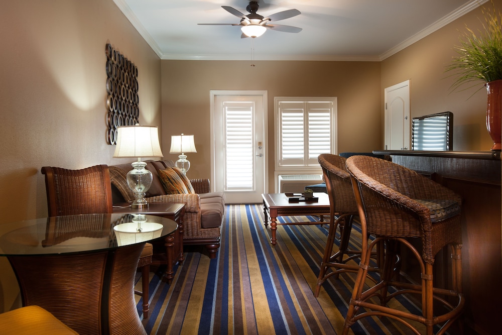 Kemah Boardwalk Inn 20/50