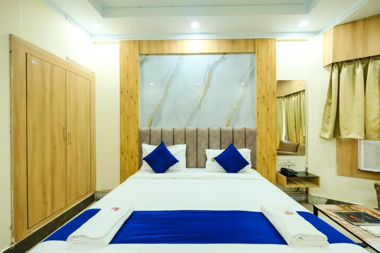 HOTEL SAPPHIRE INTERNATIONAL 6/32