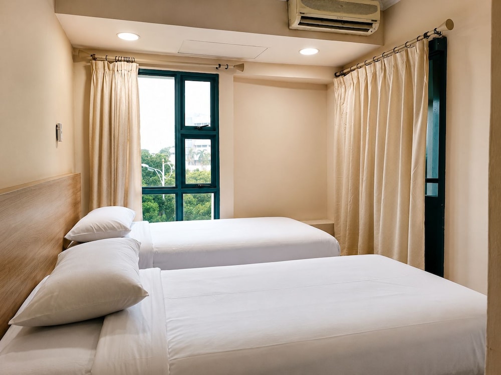 Grand Tropic Suites Jakarta 22/64