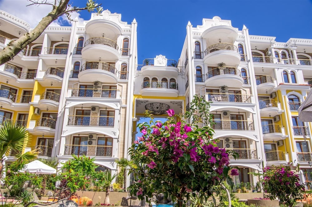 Harmony Suites Monte Carlo 写真1