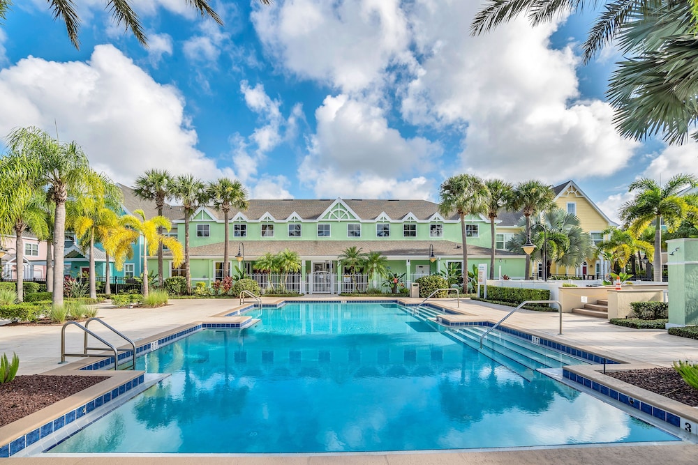 Runaway Beach Club Resort 61/68