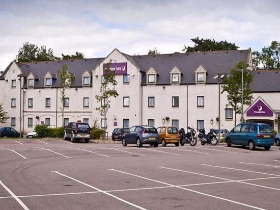 Premier Inn Aberdeen (Anderson Drive) 28/43