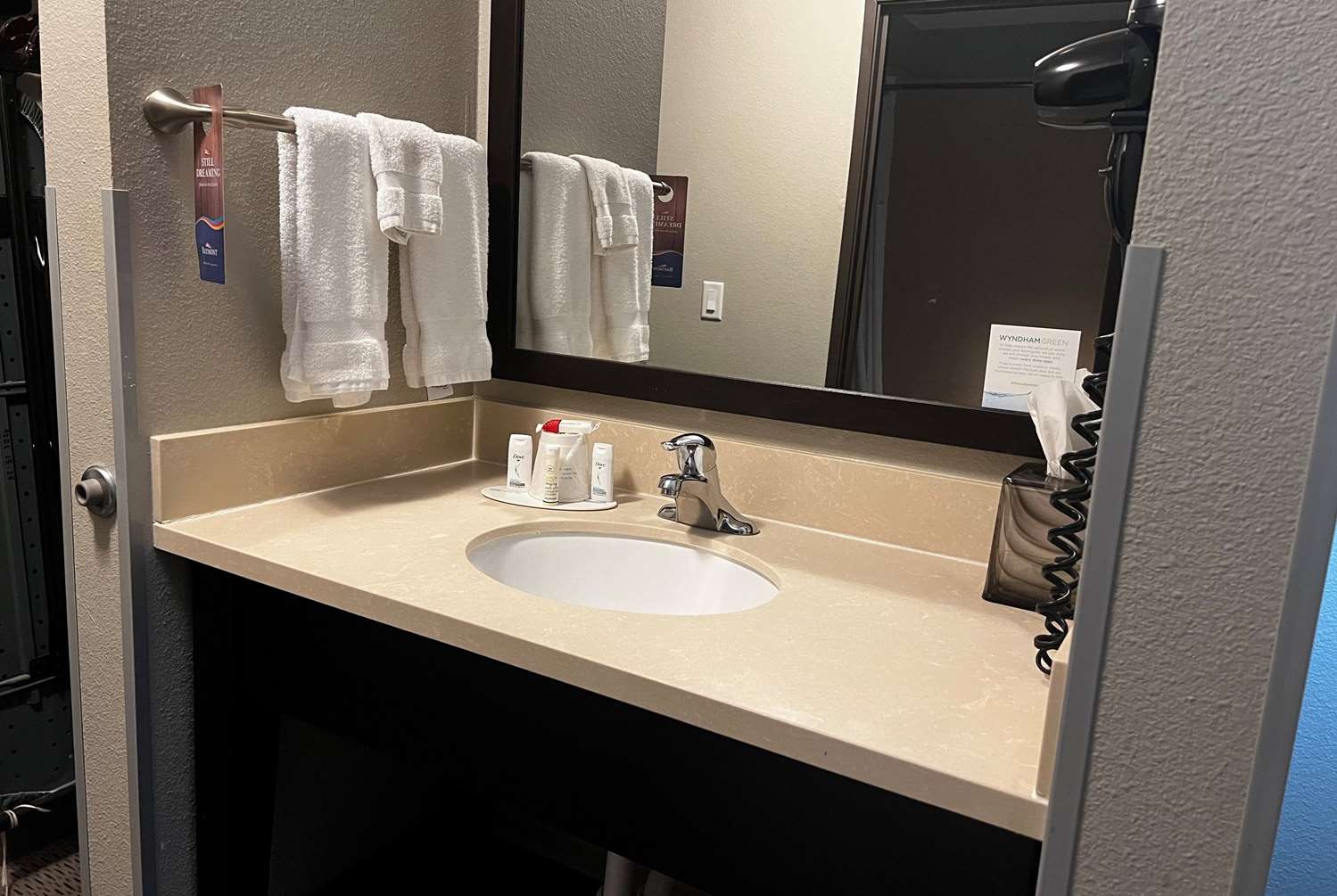 Baymont by Wyndham College Station 36/39