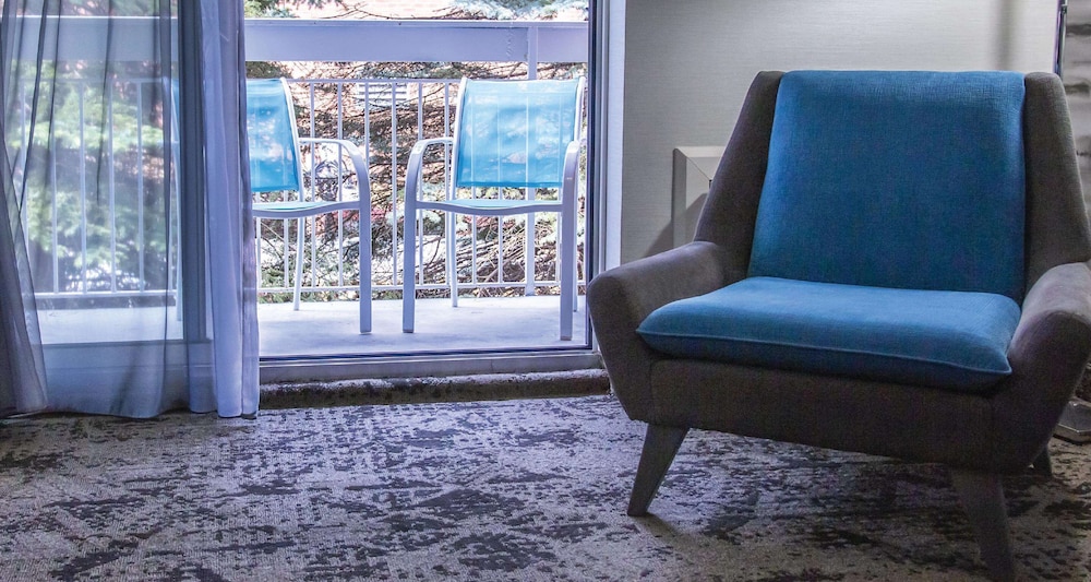 Best Western Parkway Hotel Toronto North 30/32
