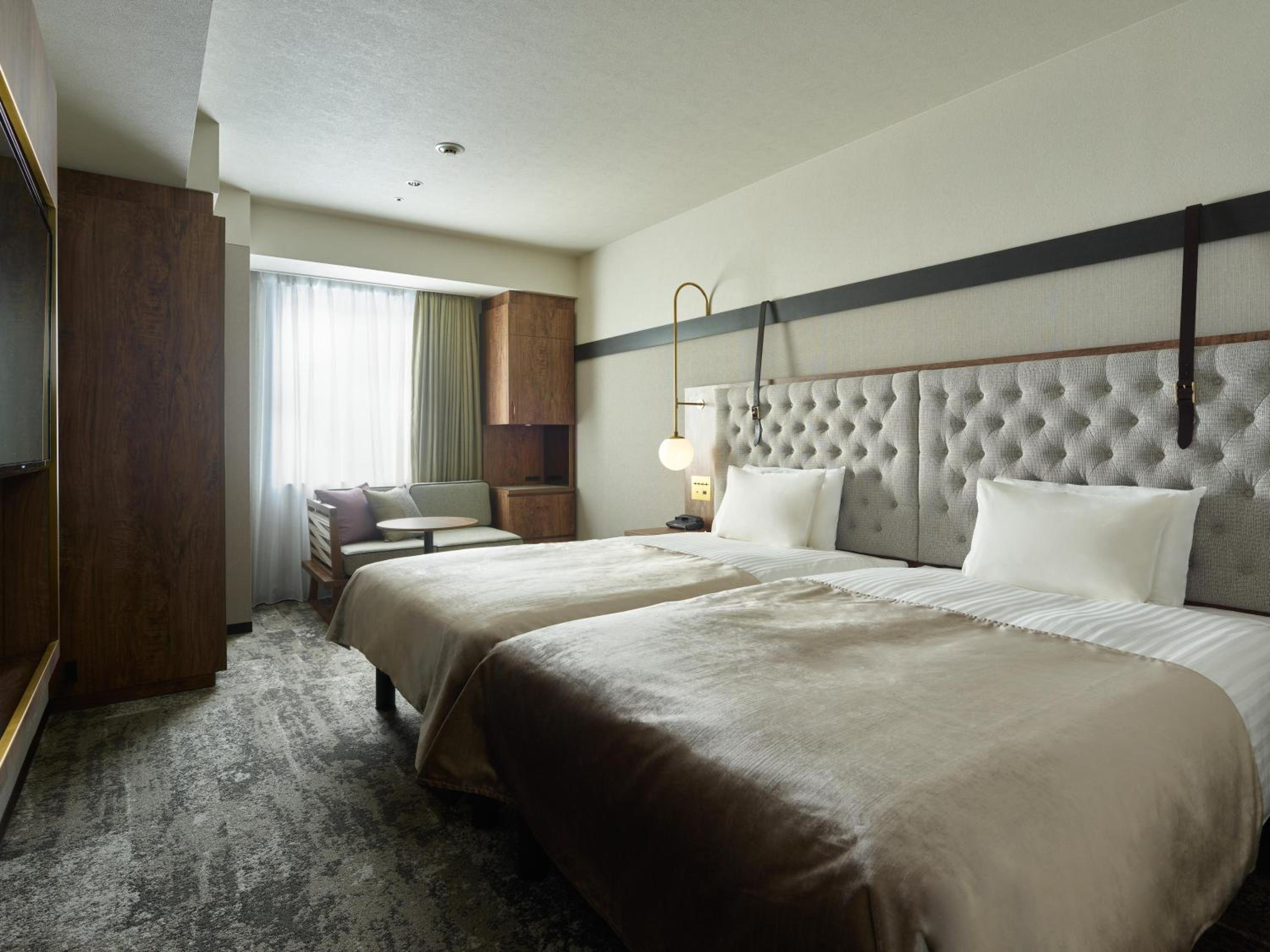 Moderate, Twin Beds