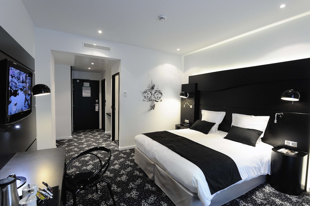 SUPERIOR, DOUBLE BED