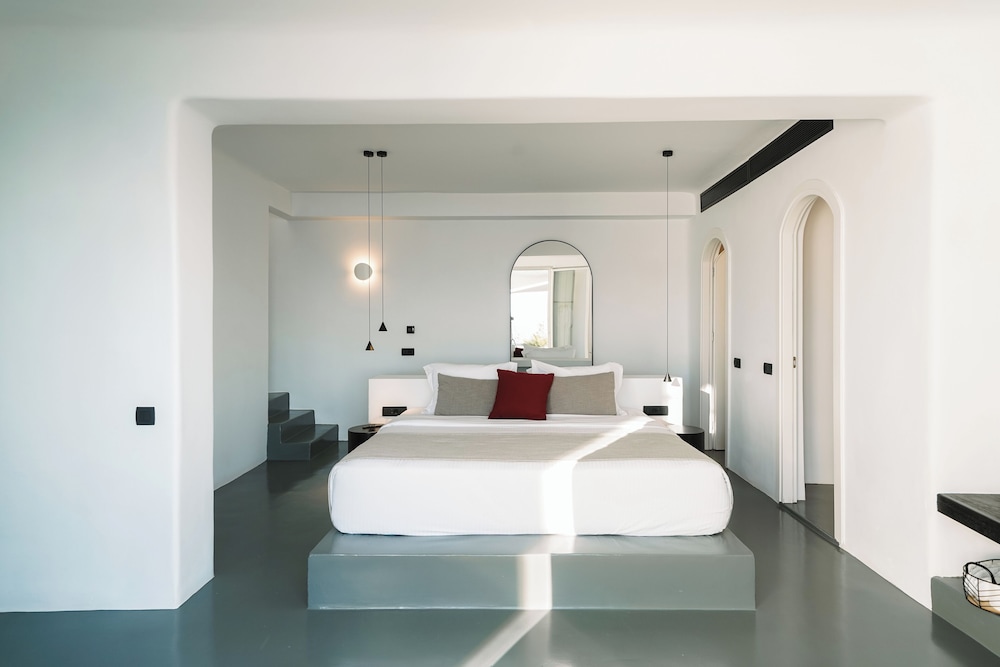 Santonero Hotel 6/50