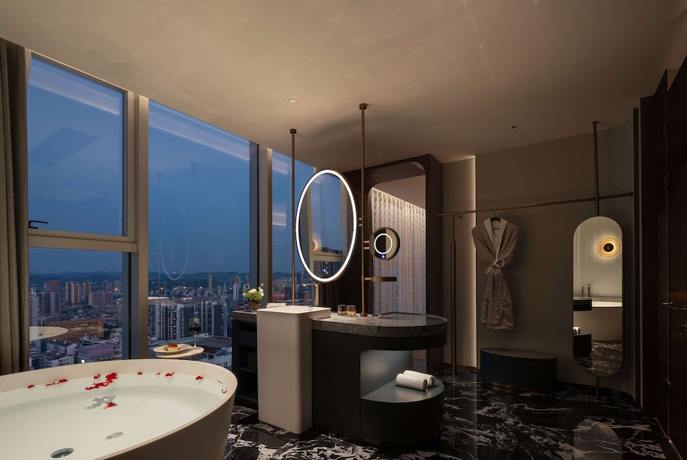 Howard Johnson by Wyndham Zhuzhou Junli Hotel 29/29