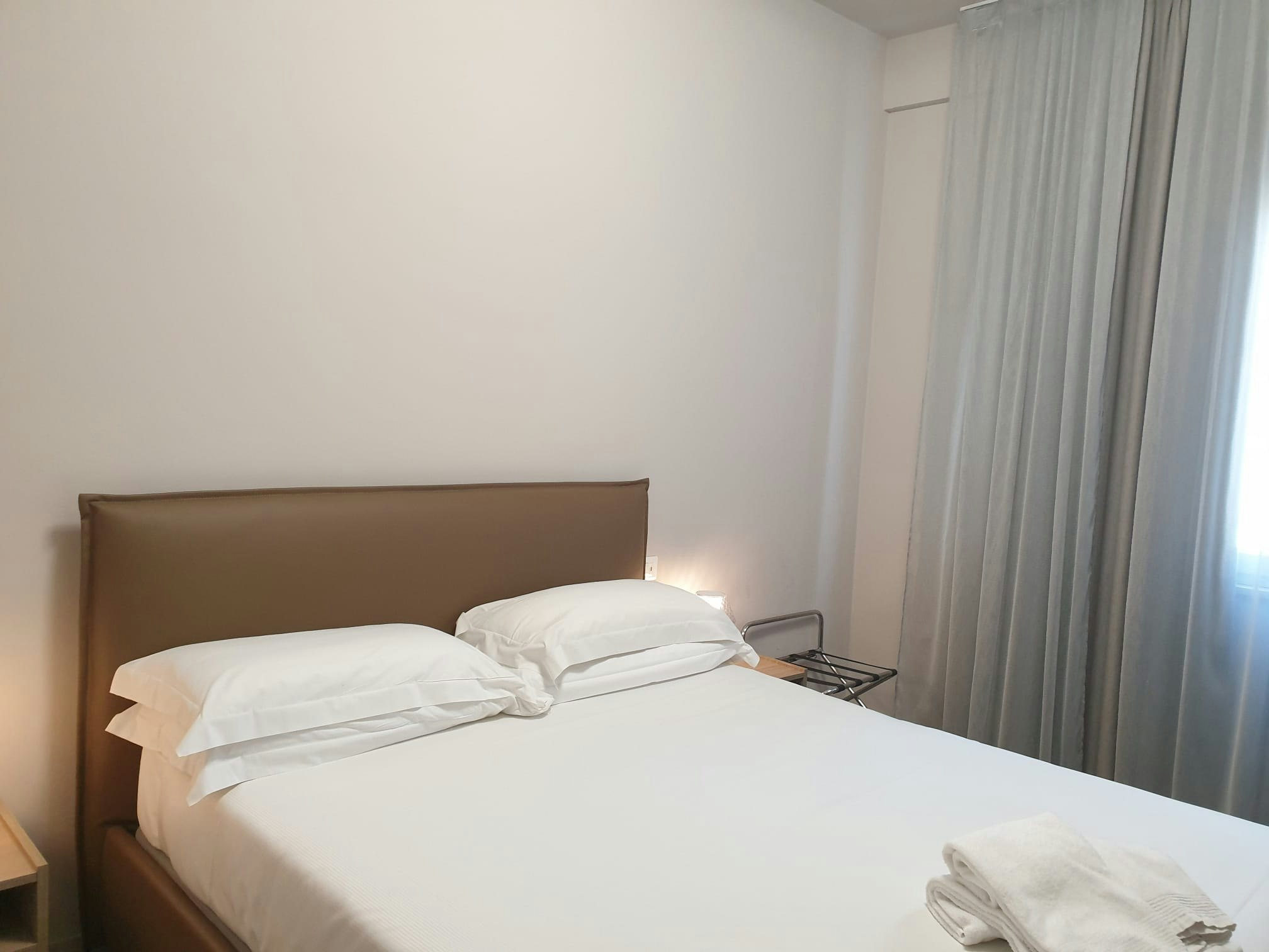 Hotel de la Ville 5/17