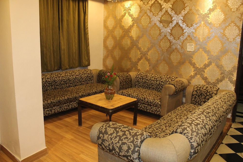 LALL JI TOURIST RESORT. 28/50